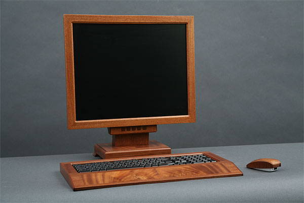 Деревянный компьютер